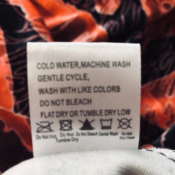 Orange and Black Print Tank Top Feels Like Velvet Large - Picture 9 of 9